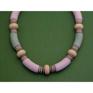 Vintage Boho Pastel Multicolor Plastic Beaded Necklace by Avon 18 Inches K21